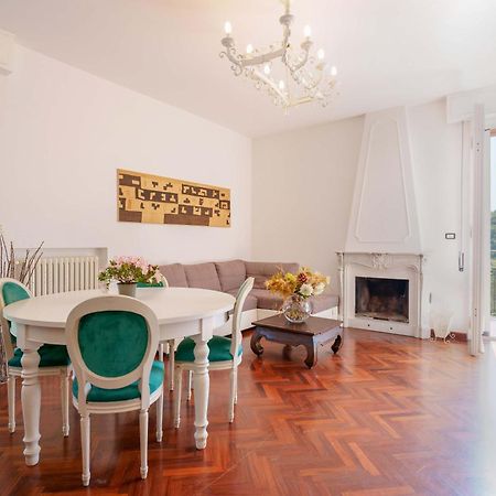 Ca' Bianca Apartments Farneto エクステリア 写真